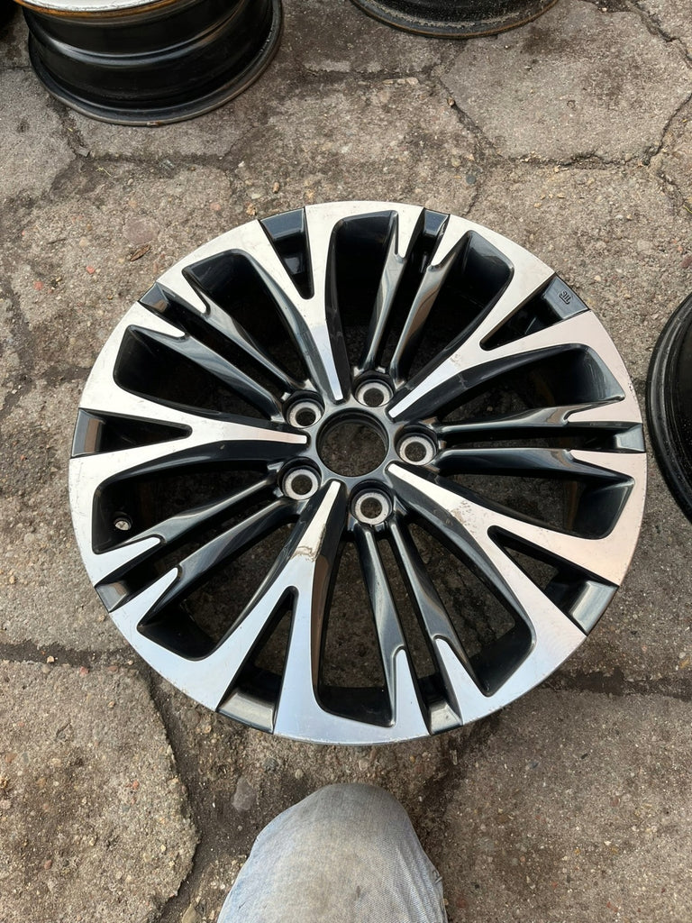 1x Alufelge 18 Zoll 7.0" 5x114.3 Toyota C-Hr Chr Rim Wheel FEL6205323064of