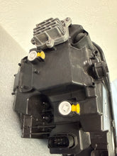 Laden Sie das Bild in den Galerie-Viewer, Frontscheinwerfer Audi Karoq 57B941035B Links Scheinwerfer Headlight SCH8379436864kb
