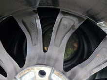 Load image into Gallery viewer, 1x Alufelge 17 Zoll 7.0" 4x114.3 43ET Glanz Silber 403007202R Renault Megane 1 FEL7207848719mh