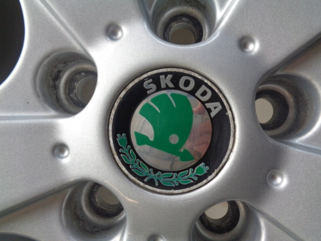 4x Alufelge 17 Zoll 7.0" 5x112 54ET Glanz Silber 1Z0601025D Skoda Octavia I FEL3494021146en
