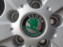 Load image into Gallery viewer, 4x Alufelge 17 Zoll 7.0" 5x112 54ET Glanz Silber 1Z0601025D Skoda Octavia I FEL3494021146en