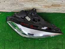 Laden Sie das Bild in den Galerie-Viewer, Frontscheinwerfer BMW 1 F40 9448100 LED Rechts Scheinwerfer Headlight SCH9438606887os