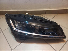 Laden Sie das Bild in den Galerie-Viewer, Frontscheinwerfer Skoda Superb III 3V1941016D Full LED Rechts Headlight