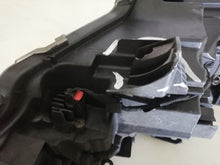 Laden Sie das Bild in den Galerie-Viewer, Frontscheinwerfer Toyota Corolla 81150-02S60 Full LED Rechts oder Links