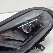Laden Sie das Bild in den Galerie-Viewer, Frontscheinwerfer Maserati I 06701588620 Rechts Scheinwerfer Headlight SCH4632875284on