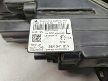 Laden Sie das Bild in den Galerie-Viewer, Frontscheinwerfer Skoda Octavia I 5E4941015 Links Scheinwerfer Headlight SCH4795941810uq