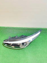 Laden Sie das Bild in den Galerie-Viewer, Frontscheinwerfer Kia Ceed 92101A2 Xenon Links Scheinwerfer Headlight SCH8909273475kf