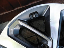 Laden Sie das Bild in den Galerie-Viewer, 1x Alufelge 18 Zoll 7.5&quot; 5x114.3 52ET 52910-J9300 Hyundai Kona Rim Wheel
