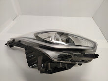 Laden Sie das Bild in den Galerie-Viewer, Frontscheinwerfer Kia Niro Rechts Scheinwerfer Headlight SCH6999474699aa
