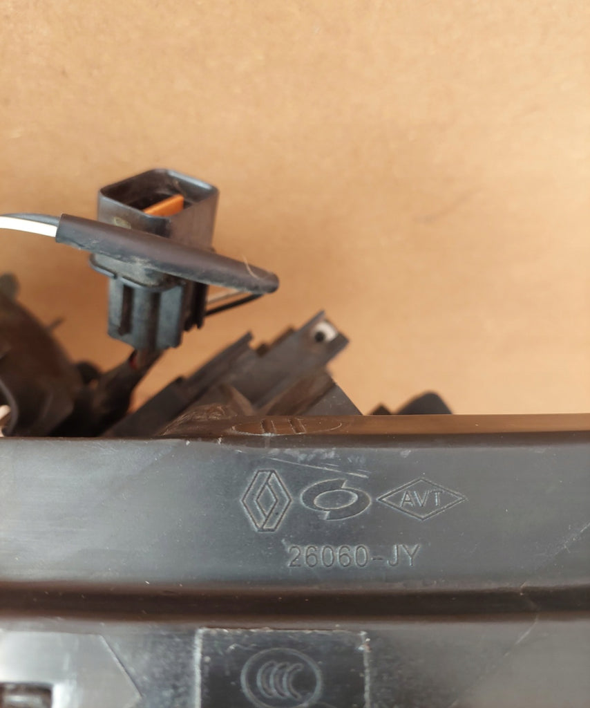 Frontscheinwerfer Renault Koleos I 26060JY Links Scheinwerfer Headlight SCH1834761725mw