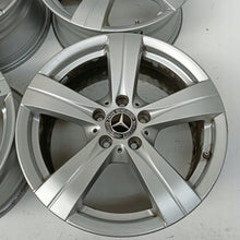 Laden Sie das Bild in den Galerie-Viewer, 4x Alufelge 17 Zoll 7.0" 5x112 44 5ET Glanz Silber A2064017200 Mercedes-Benz FEL7827237742bh