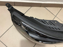 Laden Sie das Bild in den Galerie-Viewer, Frontscheinwerfer Hyundai I30 III 92102-G4600 LED Rechts Scheinwerfer Headlight