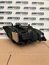 Laden Sie das Bild in den Galerie-Viewer, Frontscheinwerfer BMW E91 E90 7161667 6948180 Xenon Links Scheinwerfer Headlight SCH1189243096rd