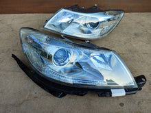 Laden Sie das Bild in den Galerie-Viewer, Frontscheinwerfer Skoda Octavia I 1Z1941015F 1Z1941016F Ein Satz Headlight SCH7154181073gd