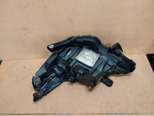 Laden Sie das Bild in den Galerie-Viewer, Frontscheinwerfer Renault Clio V 260109379R Full LED Rechts Headlight SCH1118715846pp