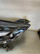 Laden Sie das Bild in den Galerie-Viewer, Frontscheinwerfer Renault Espace I V 260608372R Links Scheinwerfer Headlight SCH1594915491tt