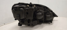 Laden Sie das Bild in den Galerie-Viewer, Frontscheinwerfer Mercedes-Benz W220 A2208202361 Xenon Links Headlight