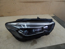 Laden Sie das Bild in den Galerie-Viewer, Frontscheinwerfer Mercedes-Benz W247 A2479062003 LED Rechts Headlight SCH7075210197fv