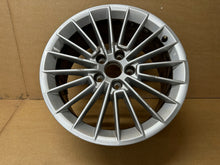 Load image into Gallery viewer, 1x Alufelge 17 Zoll 8.0&quot; 5x112 46ET Glanz Silber 8Y0601025 Audi A3 Rim Wheel