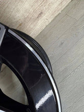 Laden Sie das Bild in den Galerie-Viewer, 1x Alufelge 18 Zoll 7.5" 5x112 40ET Glanz Schwarz A2064017600 Mercedes-Benz W206 FEL4149545069bs