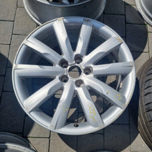 Load image into Gallery viewer, 1x Alufelge 19 Zoll 8.0" 5x112 39ET Glanz Silber Audi Q5 Rim Wheel FEL6484053392op
