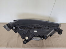 Laden Sie das Bild in den Galerie-Viewer, Frontscheinwerfer Skoda Superb III 3V1941015E Links Scheinwerfer Headlight SCH8776414150nt