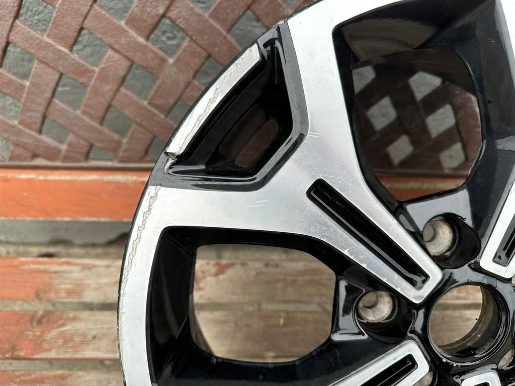 1x Alufelge 17 Zoll 6.5" 5x114.3 50ET 403006285R Dacia Duster Rim Wheel