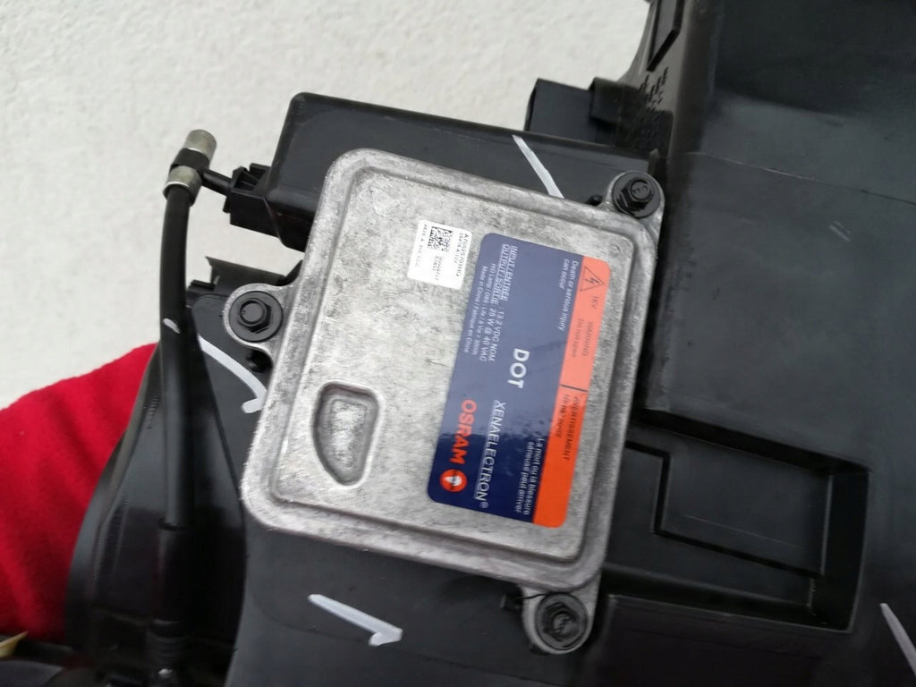 Frontscheinwerfer Tesla S 6005910-00-C Links Scheinwerfer Headlight