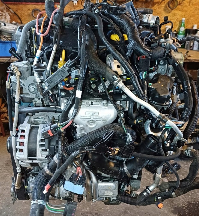 Motor Renault I R9N401 1.7 DCI 25TKm 2021 Diesel Engine Unkomplett MOT9583160221yi