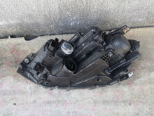 Laden Sie das Bild in den Galerie-Viewer, Frontscheinwerfer VW Touran 5TB941006A Rechts Scheinwerfer Headlight SCH3438291249xc