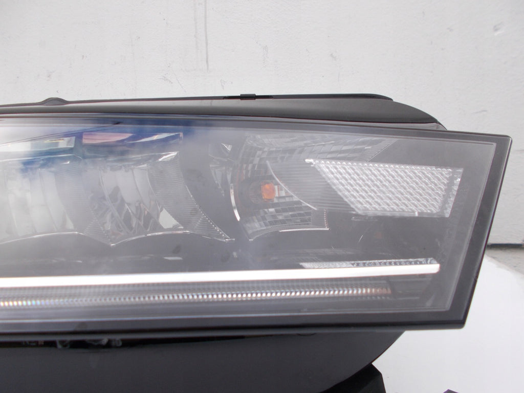 Frontscheinwerfer Skoda Octavia IV 5E4941016I LED Rechts Scheinwerfer Headlight SCH3815071418id