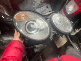 Frontscheinwerfer Mercedes-Benz W211 Xenon Rechts Scheinwerfer Headlight SCH6377403004kj