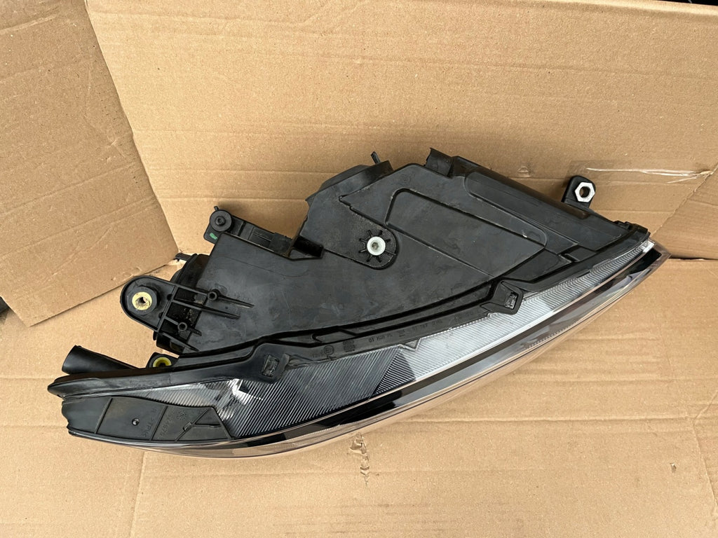 Frontscheinwerfer VW Caddy I 2K8941006B Rechts Scheinwerfer Headlight SCH7555741634uf