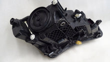 Laden Sie das Bild in den Galerie-Viewer, Frontscheinwerfer Skoda Superb III 3V1941017B Xenon Links Scheinwerfer Headlight