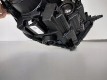 Laden Sie das Bild in den Galerie-Viewer, Frontscheinwerfer Ford Ecosport GN15-13W030-YA 17-LIFT Links Headlight SCH1154653485ay
