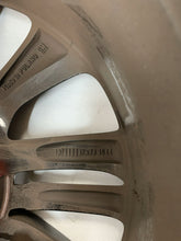 Laden Sie das Bild in den Galerie-Viewer, 1x Alufelge 17 Zoll 7.0" 4x100 11613161 Opel Adam Rim Wheel FEL9026232225qd
