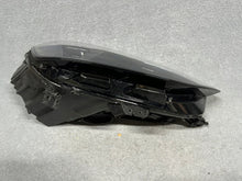 Laden Sie das Bild in den Galerie-Viewer, Frontscheinwerfer Audi 8W0941036J LED Rechts Scheinwerfer Headlight SCH2964884228qv