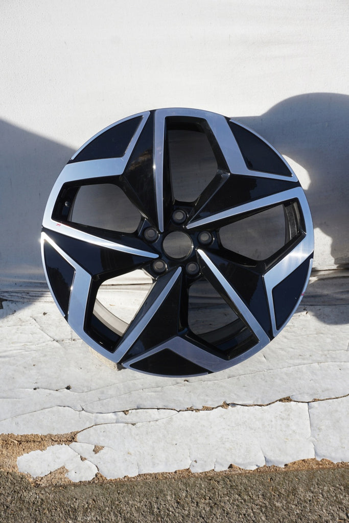 1x Alufelge 19 Zoll 7.5" 5x112 50ET Glanz Schwarz 10A601025M VW Rim Wheel FEL2803980387lf