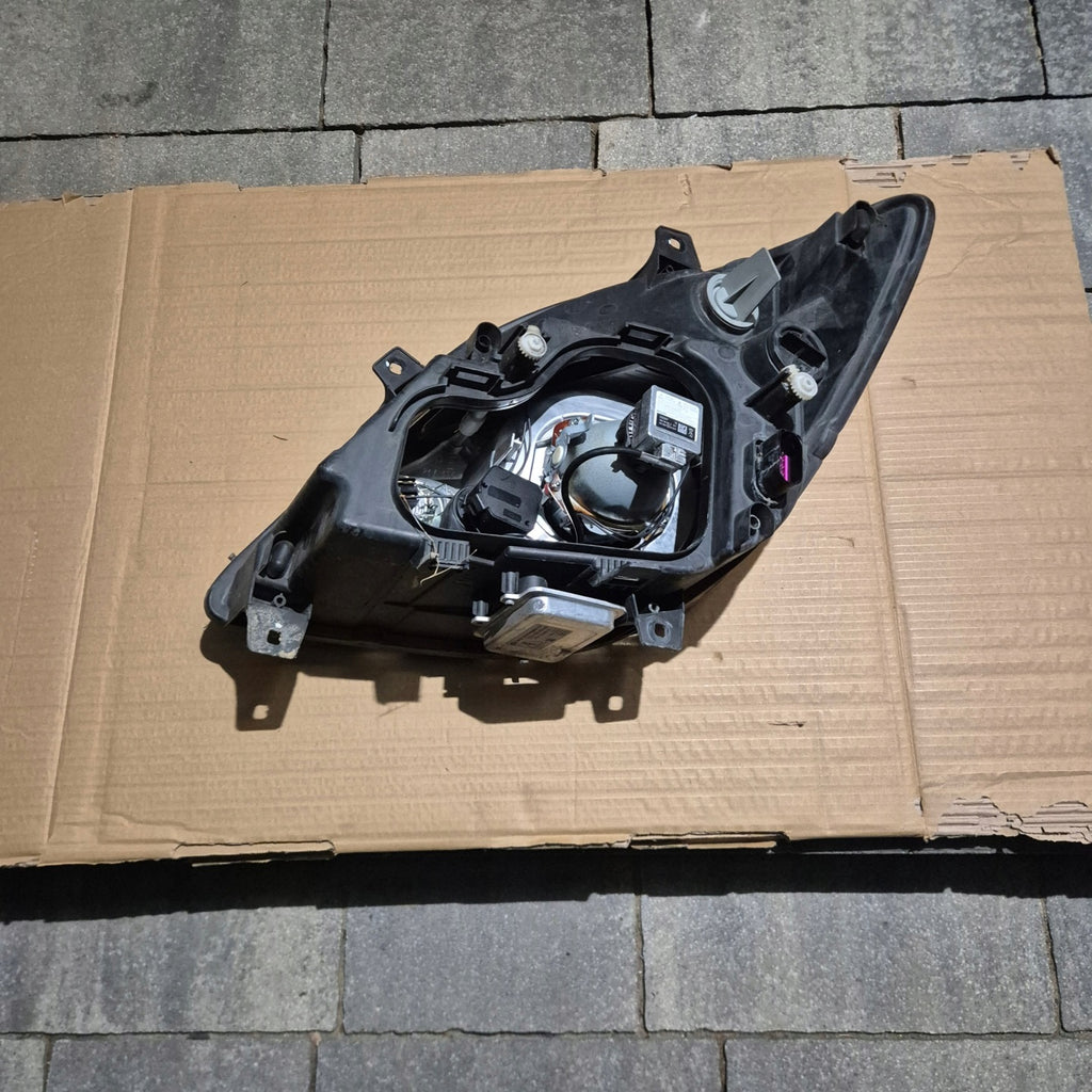 Frontscheinwerfer Mercedes-Benz Sprinter A9068201061 Xenon Rechts Headlight SCH9321788262lm