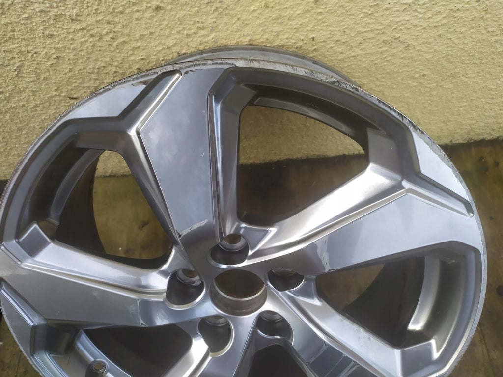1x Alufelge 18 Zoll 7.0" 5x114.3 35ET Toyota V Rim Wheel FEL7517422188au