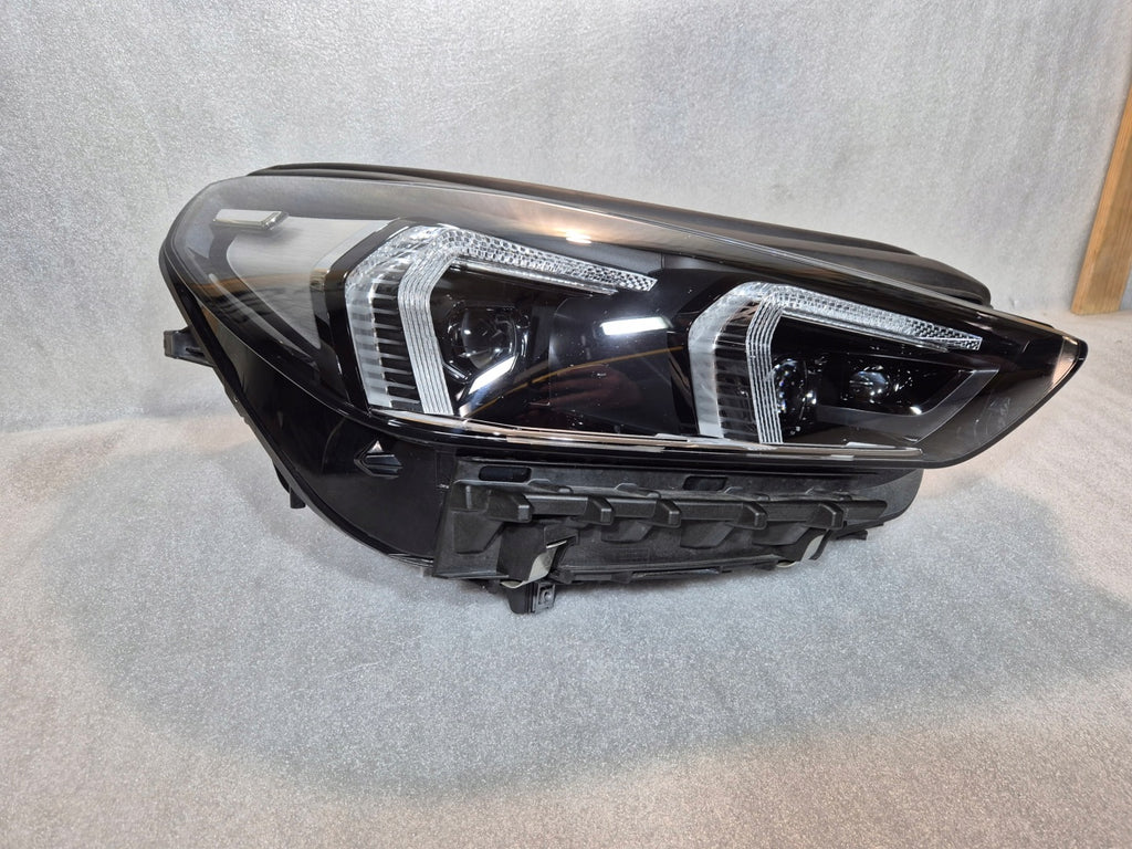 Frontscheinwerfer BMW X1 5A9A228 LED Ein Satz Scheinwerfer Headlight SCH6788386650td