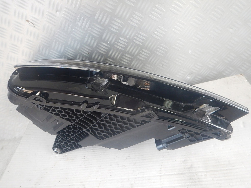 Frontscheinwerfer Skoda Superb III 3V1941016D LED Rechts Scheinwerfer Headlight