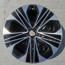 Load image into Gallery viewer, 1x Alufelge 19 Zoll 8.5" 5x112 42ET Glanz Schwarz A2144012300 Mercedes-Benz FEL7516217971jp