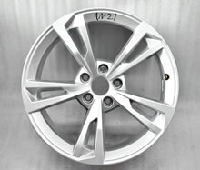 Load image into Gallery viewer, 1x Alufelge 18 Zoll 8.5&quot; 5x112 29ET Glanz Silber 8W0601025AK Audi A4 Rim Wheel