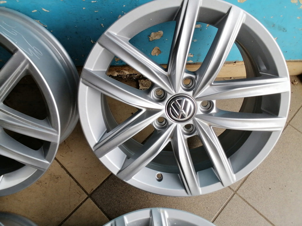 4x Alufelge 16 Zoll 6.5" 5x112 46ET Glanz Silber 5G0601025 VW Golf VII I FEL6427915095gp