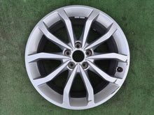 Laden Sie das Bild in den Galerie-Viewer, 1x Alufelge 18 Zoll 5x112 8W0601025ED Audi A4 Rim Wheel FEL4815531663fg