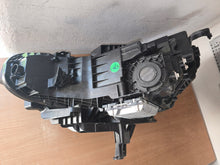 Load image into Gallery viewer, Frontscheinwerfer Volvo 80000628 Rechts Scheinwerfer Headlight SCH7975590098tp