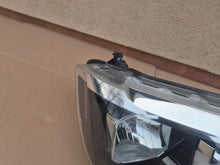 Load image into Gallery viewer, Frontscheinwerfer Man Tge Crafter 7C1941006 Rechts Scheinwerfer Headlight SCH2937570034ku