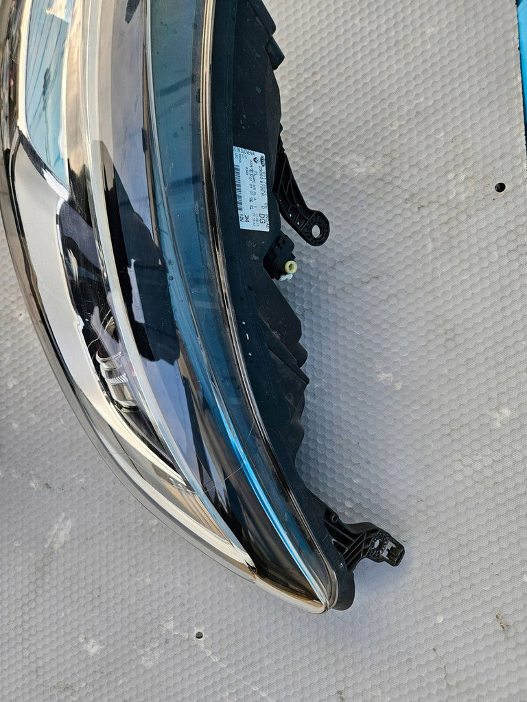 Frontscheinwerfer Renault Kadjar 260605720R 01177001 Vorderseite Headlight SCH9077387591px