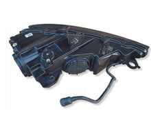 Laden Sie das Bild in den Galerie-Viewer, Frontscheinwerfer Audi A3 8V0941005E Xenon Links Scheinwerfer Headlight SCH8904010536qg